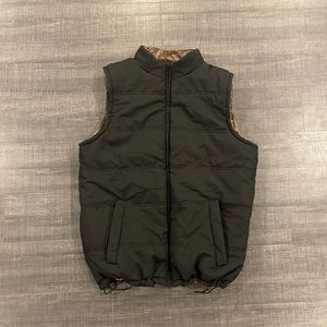 Real Tree Reversible Puffer Vest Size Large